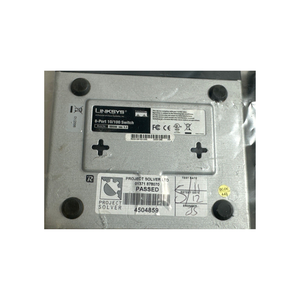 Linksys SD208 8-Port 10/100 Reliable Access Point Compact Network Switch
