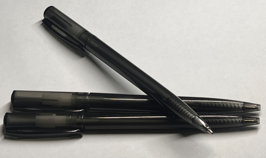 3X CHALLENGER FROST PLASTIC BODY CHANGABLE RIFILL SLEEK BLACK BALL PEN