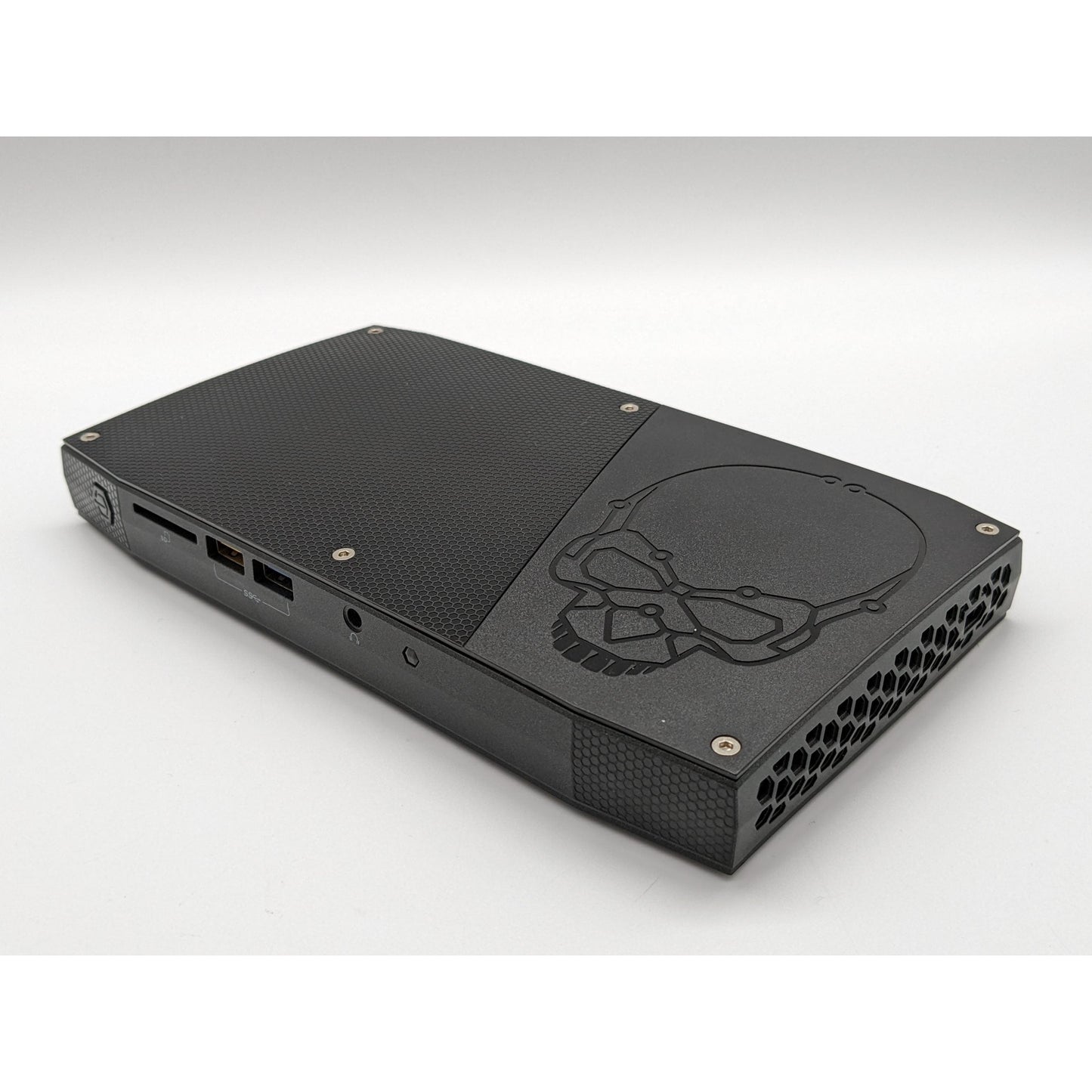 Intel NUC6I7KYK Windows 11 Tiny Pc Intel Core I7 8GB RAM 128GB SSD USB, HDMI, Display Port - Good - Refurbished